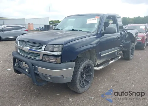 2005 Chevrolet Silverado 1500 z USA, uszkodzony, nr VIN 1GCEK19Z55Z239635